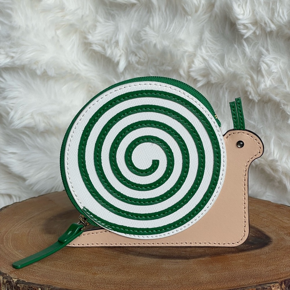 Kate Spade Novelty Snail Coin Pouch - Picture 1 of 2